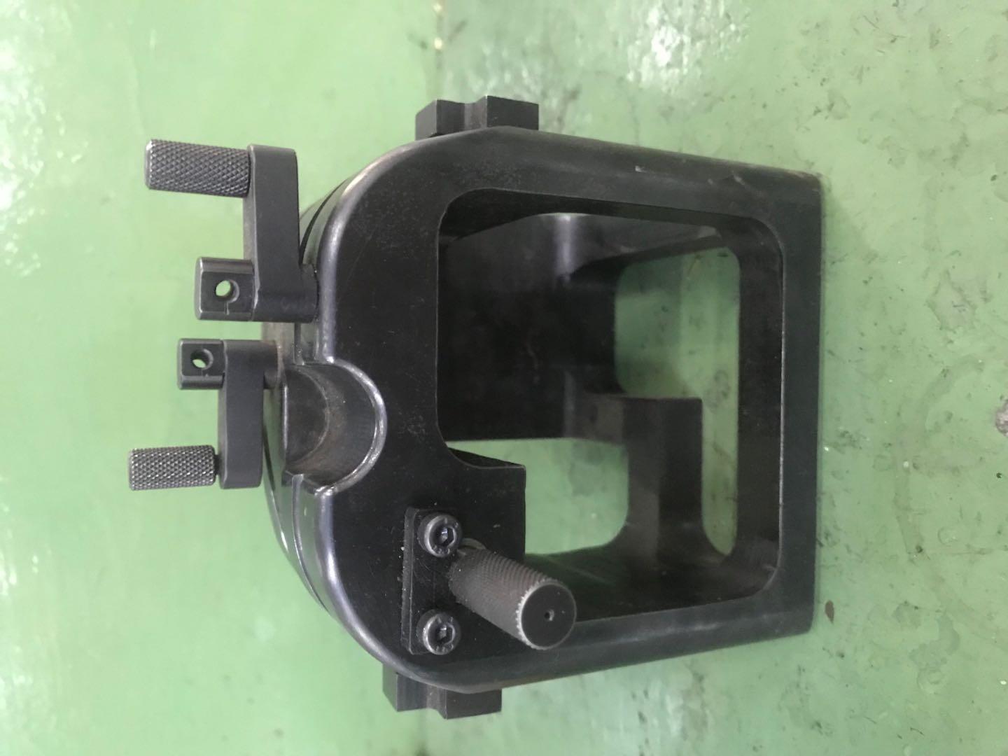 1蛇形管轮廓检具